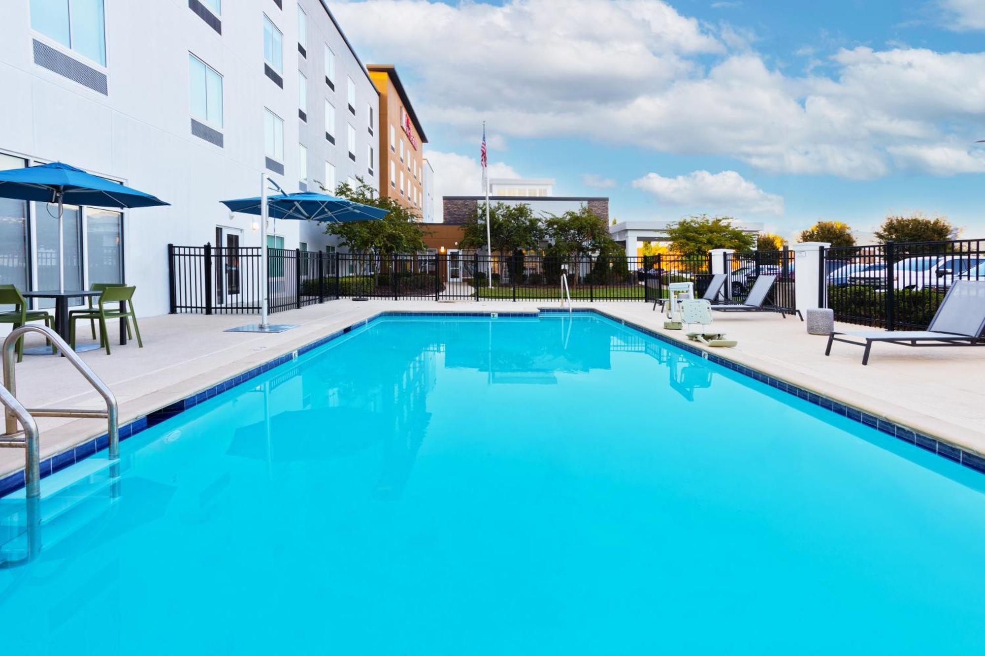 Hilton Garden Inn Montgomery - Eastchase Exterior photo